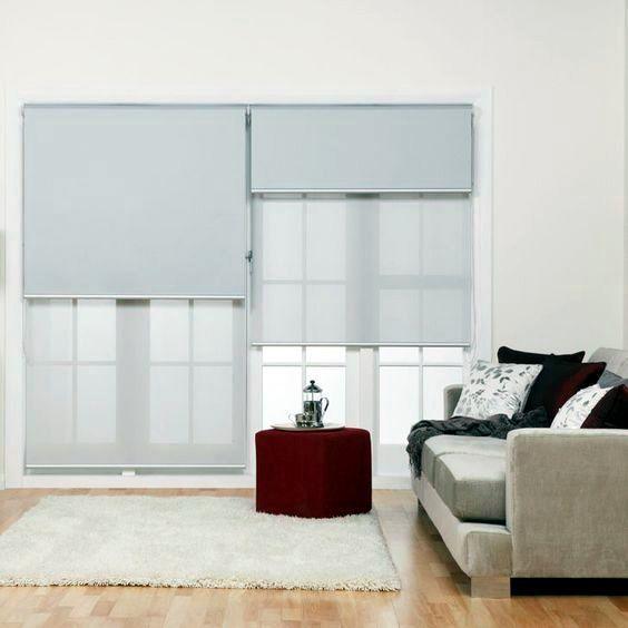 dual blinds blocking heat